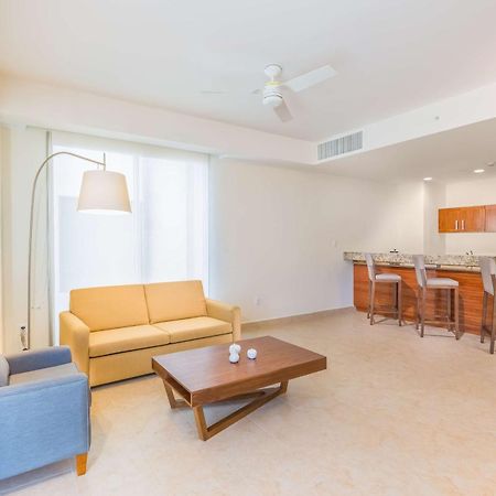 햄튼 인 앤 스위트 로스 카보스 San José del Cabo 외부 사진